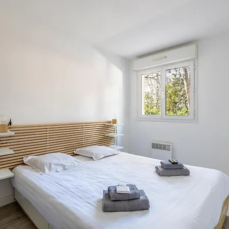 Montfleury Apartament *